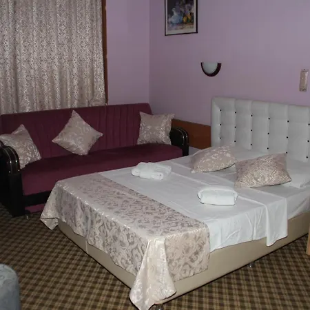 Karyatit Kaleici 3*