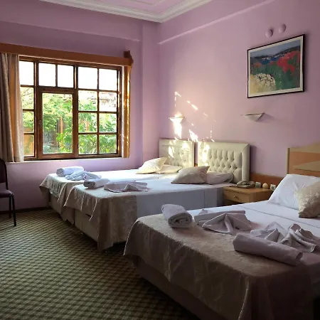 Hotel Karyatit Kaleici 3*