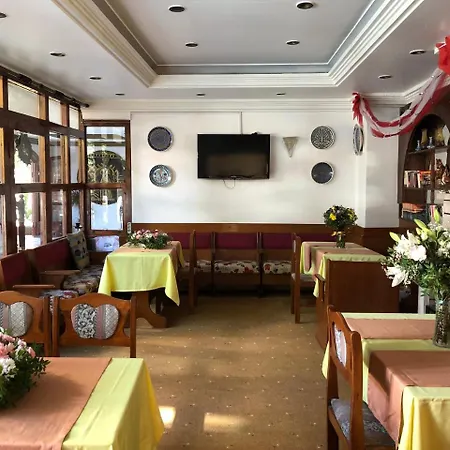 Karyatit Kaleici 3*